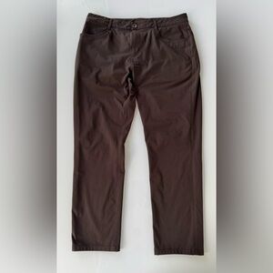 Vuori Men’s Performance Pants Brown - Size 33